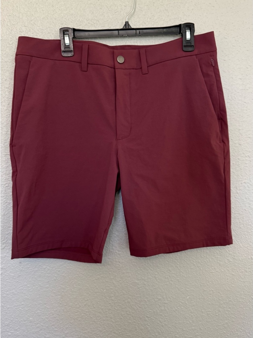 NWT CRZ Yoga Golf Shorts size 34